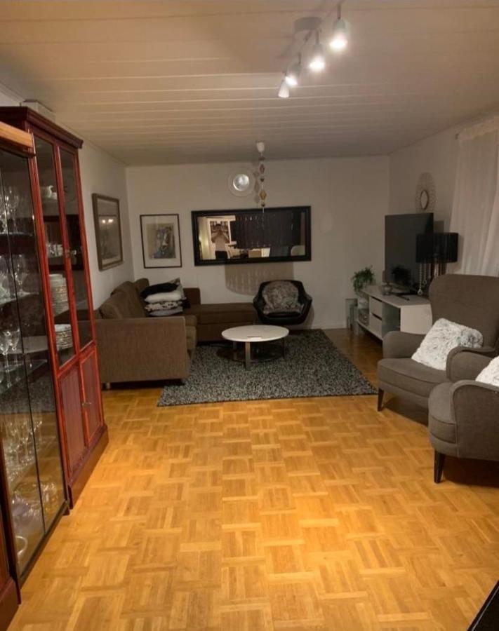 Own Private Room In A Big House! Lulea Exterior photo